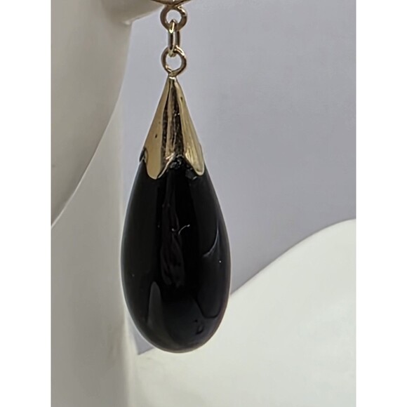 Black Onyx & Gold Color Drop Pierced Earrings Oriental Symbol 1 1/4" - Picture 4 of 6